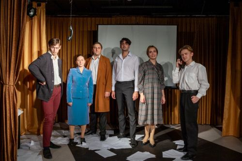  .   -   . .  ,  ,  ,  ,  ,  .  -  