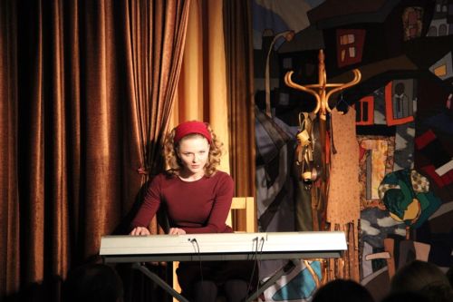   .  -  ,    - ,  -  - 9